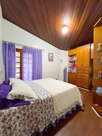Imagem Casa com 4 quartos à venda, 345 m² por R$ 2.390.000 - Santana de Parnaíba/SP