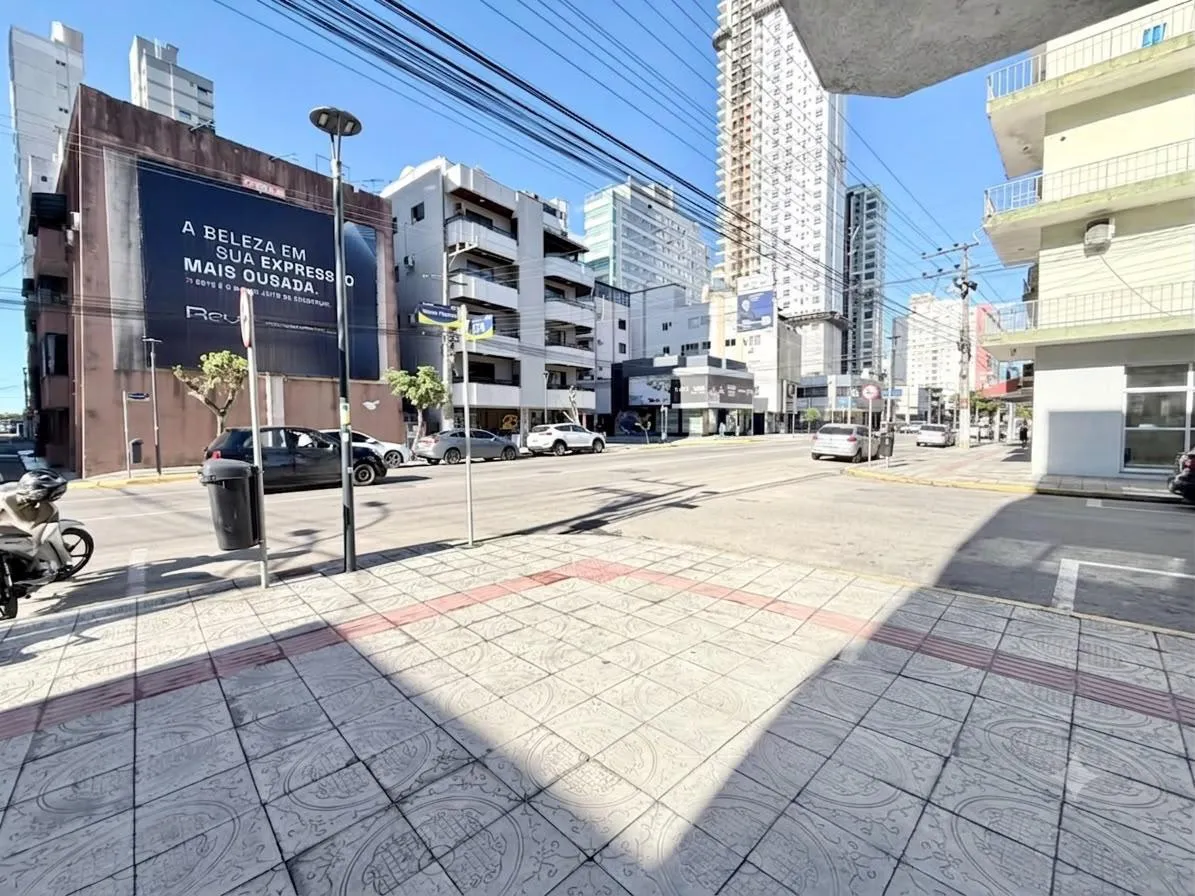 Imagem Ponto Comercial à venda com 80m2 por R$ 90.000,00