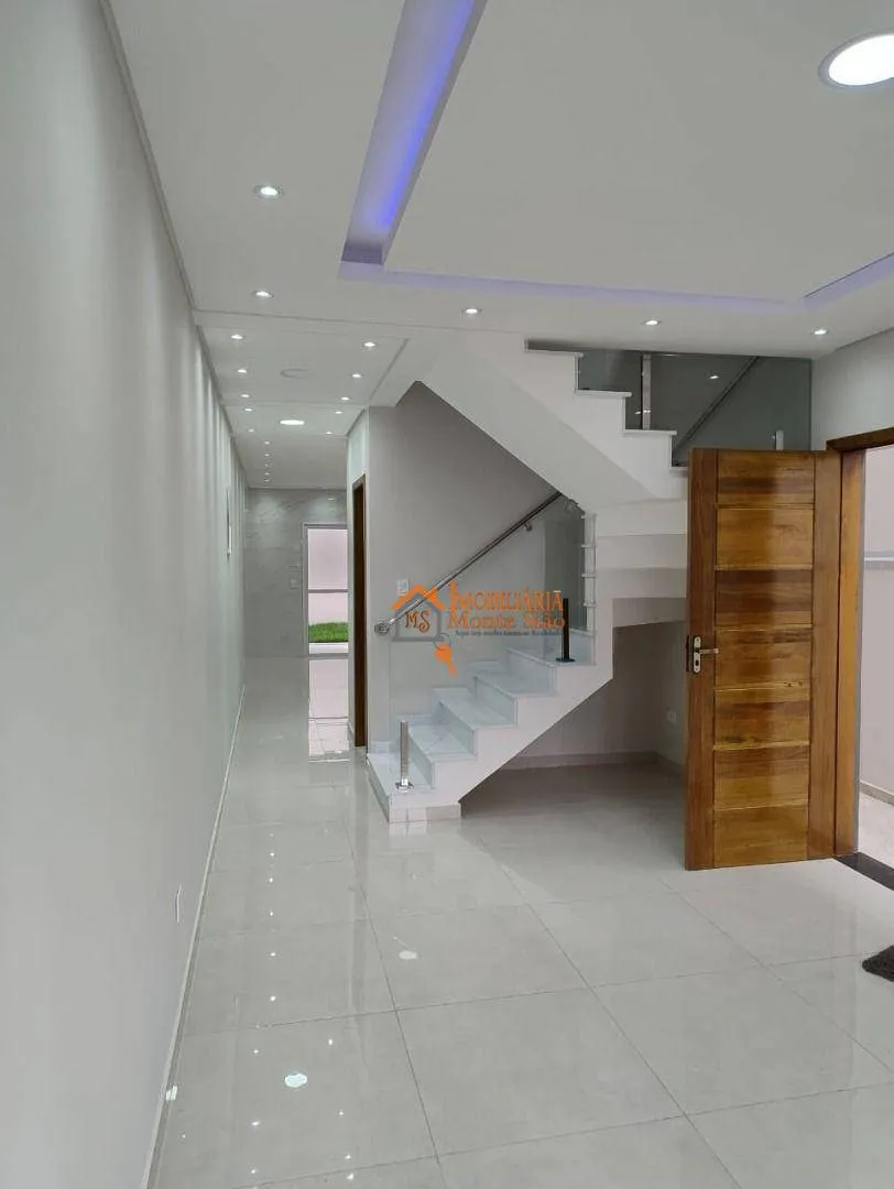 Foto do imóvel Sobrado com 3 dormitórios à venda, 114 m² por R$ 860.000,00 - Center Ville - Arujá/SP