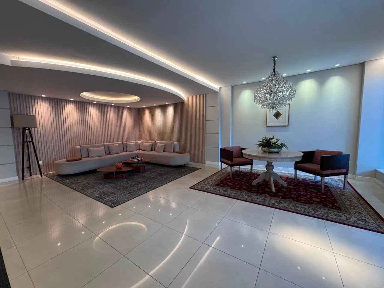 Imagem Apartamento à venda com 74m2 por R$ 1.950.000,00