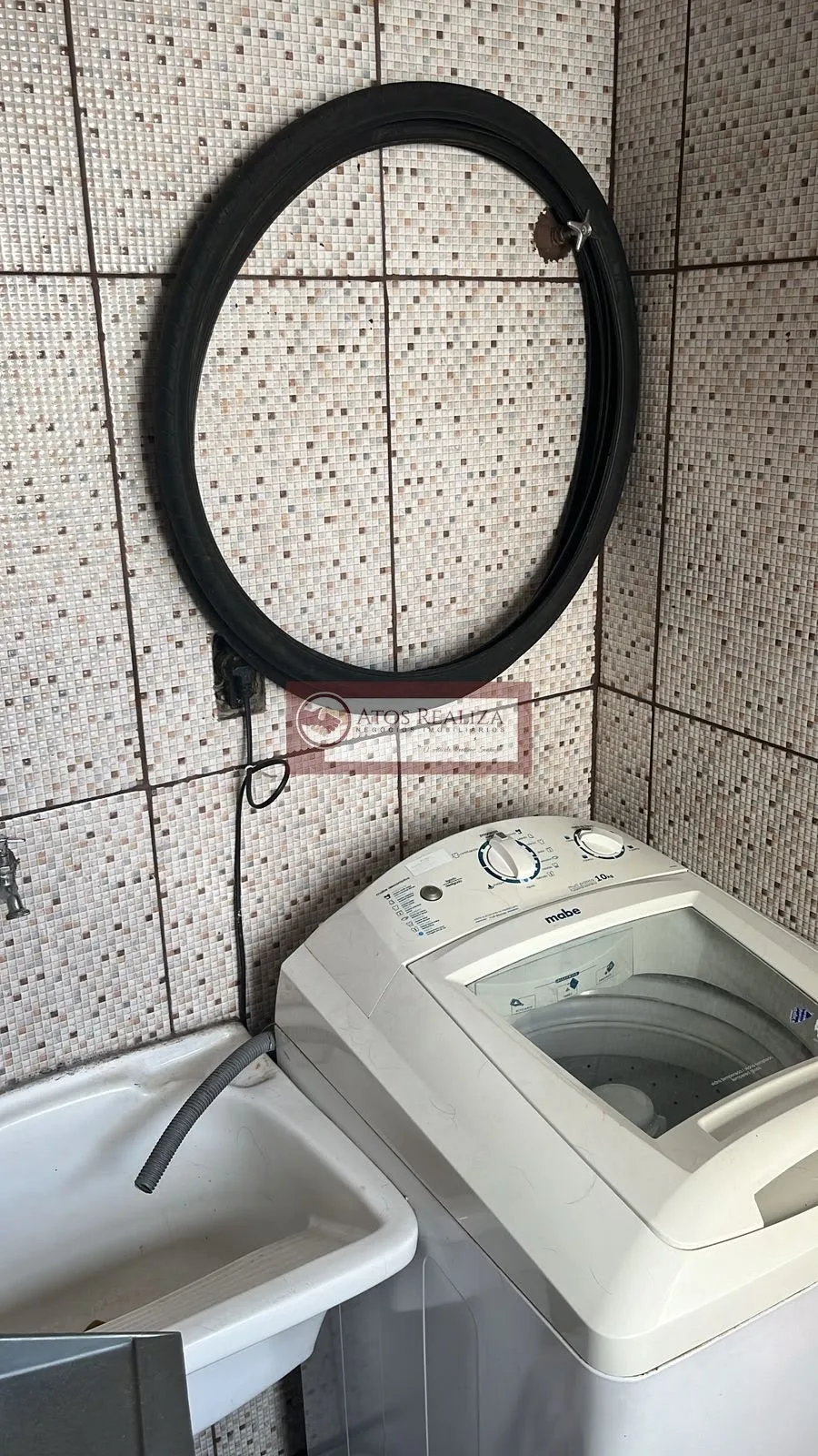 Imagem .Vendo Oportunidade no Guarapiranga. Apartamento 64m2. Com 2 Dormitorios, 1 Vaga para carro e moto, segurança 24h. Entrada Facilitada, Direto com o Proprietário, valor de super oportunidade. R$: 150K e parcelas de R$: 270,00.