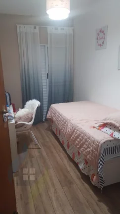 Imagem Casa de 3 dormitórios, 3 suítes, 5 banheiros, 2 vagas, de 175m² em Rudge Ramos, São Bernardo do Campo