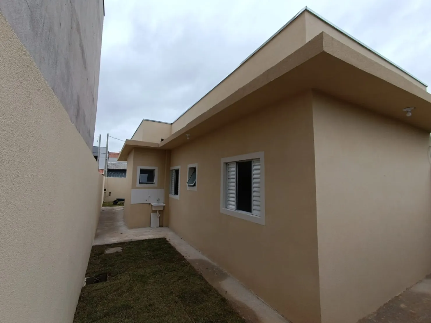 Imagem Casa à venda 2 Quartos, 1 Suite, 2 Vagas, 67M², Vila Bela, Taubaté - SP