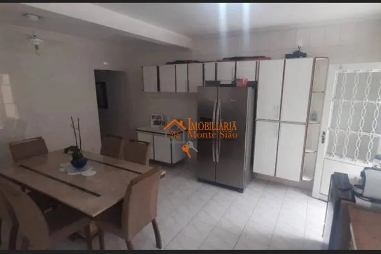 Imagem Sobrado com 3 dormitórios à venda, 250 m² por R$ 795.000,00 - Vila Flórida - Guarulhos/SP