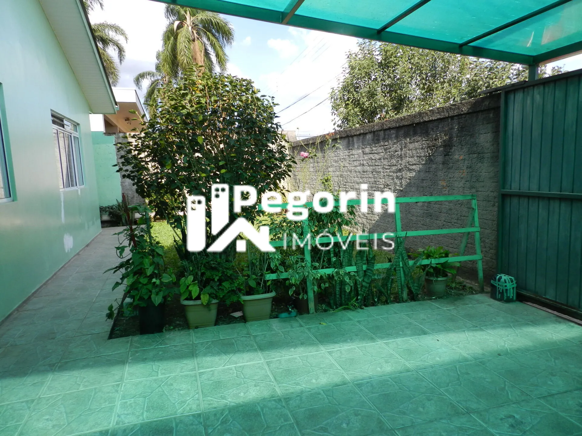 Imagem Casa à venda em Colombo, São Gabriel, com 2 quartos, 147,00m²