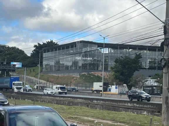 Imagem Conjunto comercial com 1200m2 na Raposo Tavares