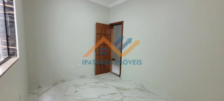 Imagem Casa Duplex de 3 quartos e 2 Vagas de garagem!
