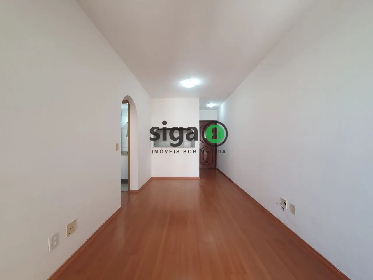 Imagem Apartamento 45m², 1 quarto, sala, terraço, SEMI MOBILIADO, 1 vaga - Moema - São Paulo/SP