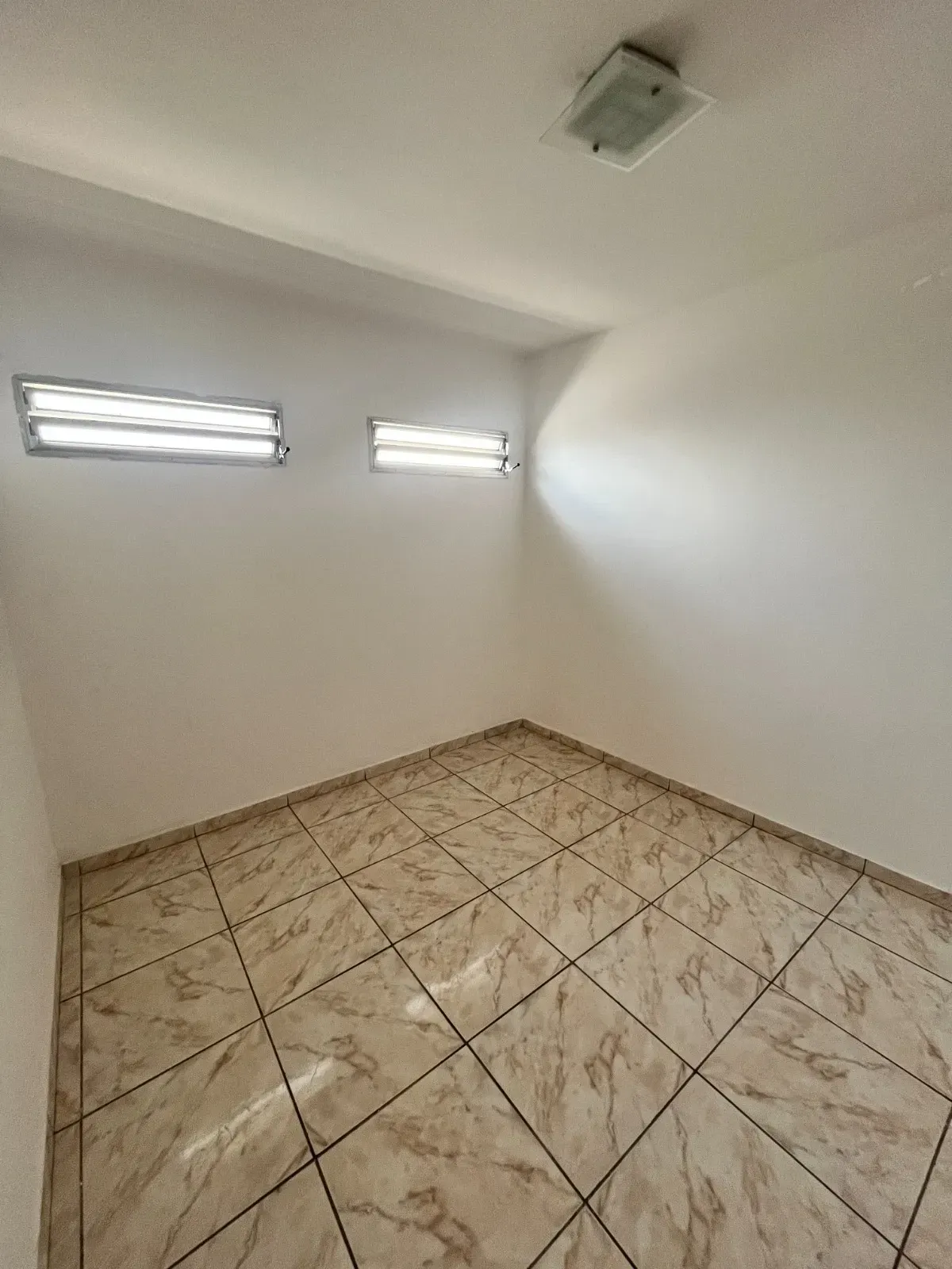 Imagem Casa com 3 Quartos à Venda, 350 m² em Vila Yara - Osasco