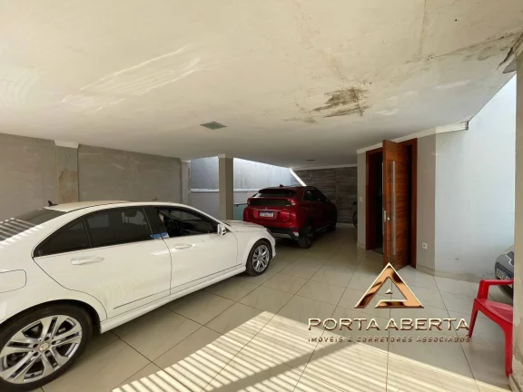 Imagem Casa 4 Quartos, sendo 1 Suite em lote de 470 m2 - Belvedere - COD 516