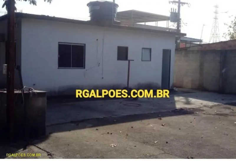 Imagem Galpão para Locação em DUQUE DE CAXIAS, Capivari, 2 banheiros