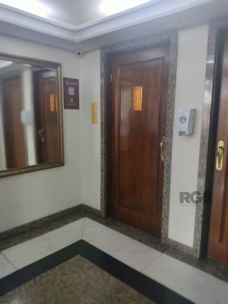 Imagem Apartamento 3 dormitórios - 132,00 m² - 1 vaga - MENINO DEUS