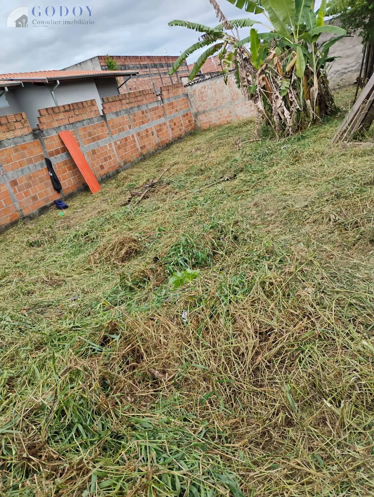 Imagem Terreno Bem Localizado no Araretama - 250m² Pronto para Construir
