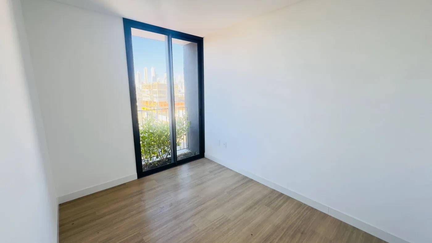 Imagem Apartamento Zona Central para Venda em Balneário Camboriú, CENTRO, 2 dormitórios, 1 suíte, 2 banheiros, 1 vaga