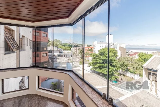 Imagem Apartamento para venda no bairro Menino Deus em Porto Alegre