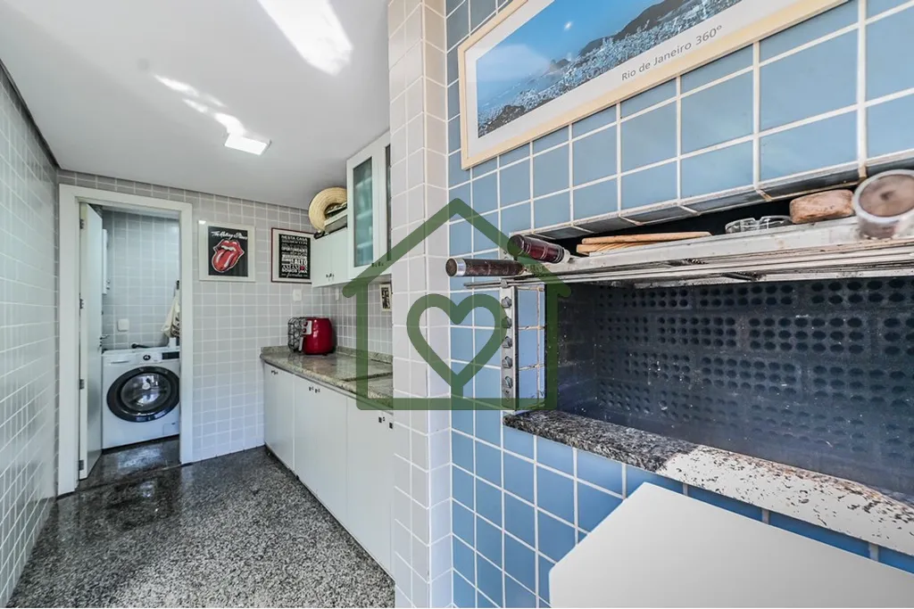 Imagem Descubra este magnífico apartamento de luxo à venda em Porto Alegre, no alto da Av Cabral e no cor...