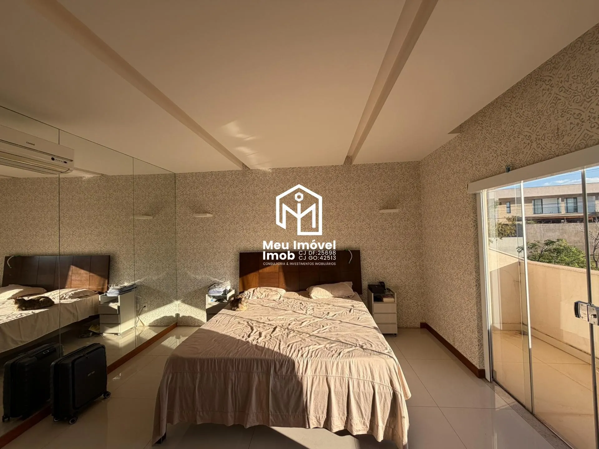Imagem Casa 4 Qts 4 Suítes 2 Vagas 350m² Cond Jardim Botânico VI