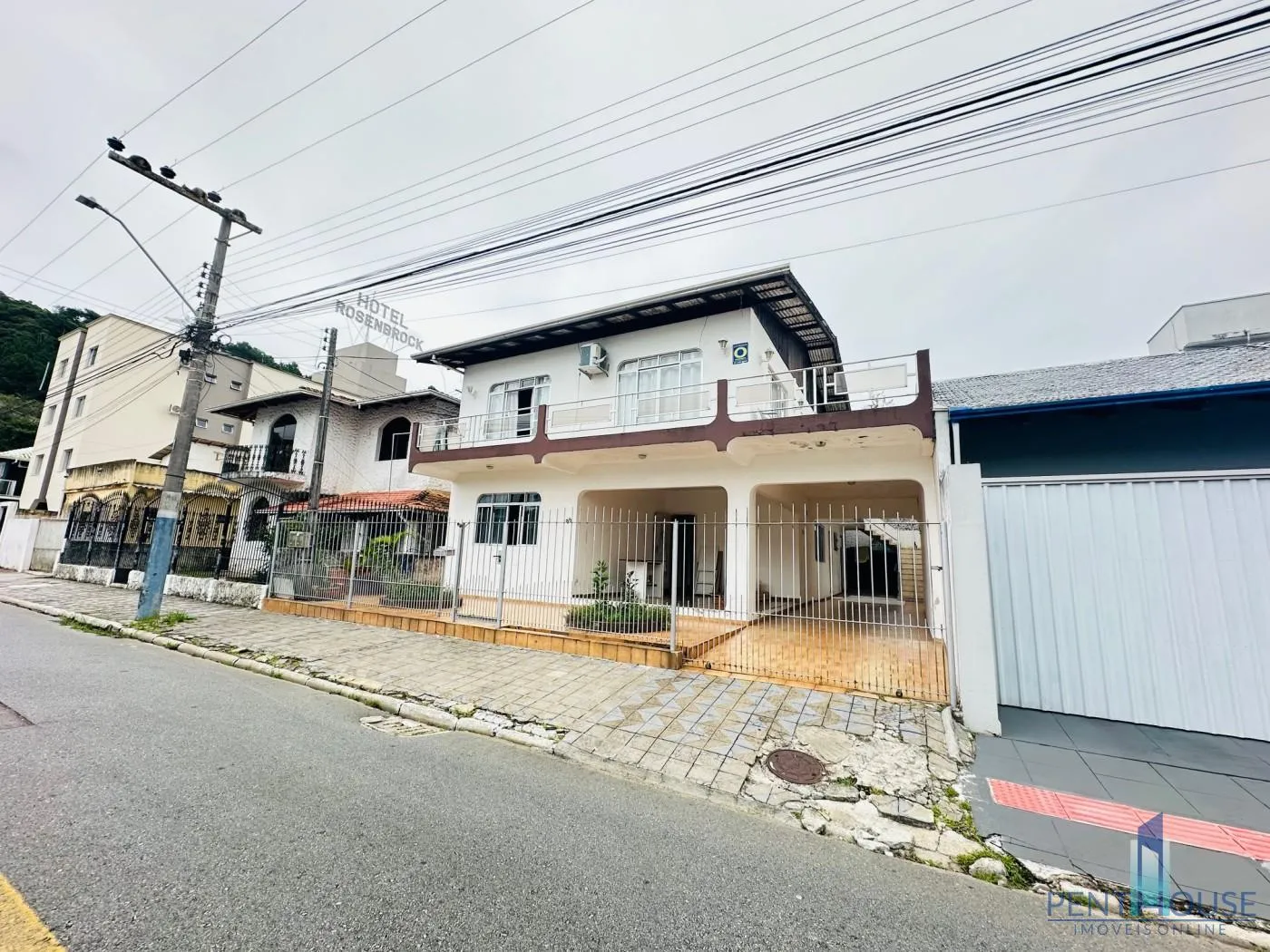 Imagem Casa para Venda em Balneário Camboriú, Nações, 5 dormitórios, 4 suítes, 5 banheiros, 3 vagas