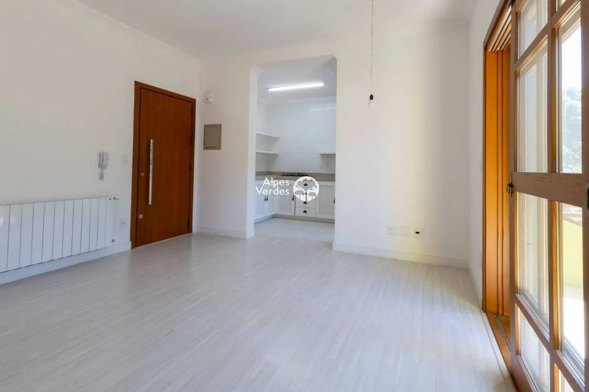 Imagem Vende-se Apartamento no Centro de Gramado, com 2 quartos,