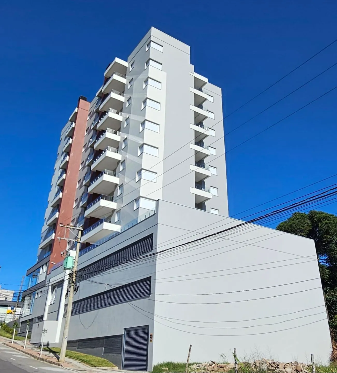 Imagem Apartamento à venda em Caxias do Sul, Santa Catarina, com 2 quartos, 69.07m2
