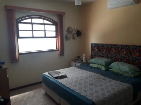 Imagem Casa à venda 3 Quartos, 1 Suite, 3 Vagas, 350M², Crispim, Pindamonhangaba - SP