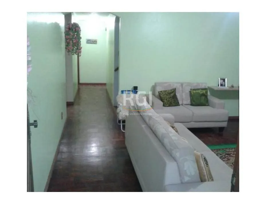 Imagem Casa para Venda - 634m², 2 dormitórios, sendo 1 suites, 3 vagas - Lomba do Pinheiro