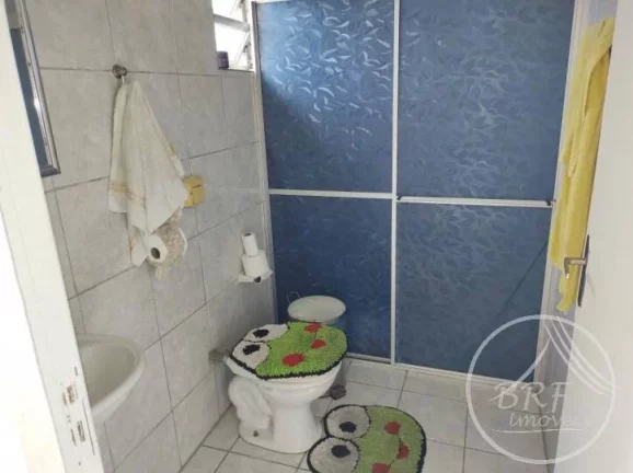 Imagem Vendo casa de alvenaria de dois pisos a 500 mts das pontes.