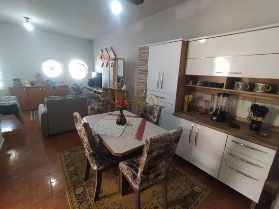 Imagem Casa 3 dorms, Churrasqueira, bem localizada  à venda em Peruíbe