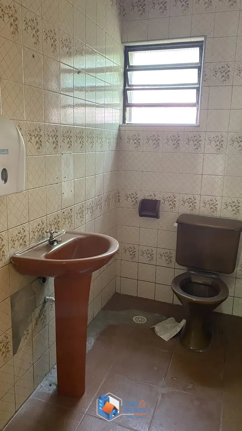 Imagem Sobrado para venda em Jardim Remo com 3 quartos, sendo 3 suítes, 239m²