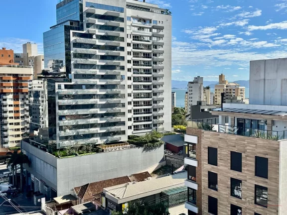 Imagem Apresentamos este elegante apartamento novo, nunca habitado, que une conforto, tecnologia e localiza...