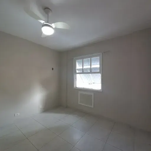 Imagem Apartamento com 2 Quartos à Venda, 98 m² em Ponta da Praia - Santos