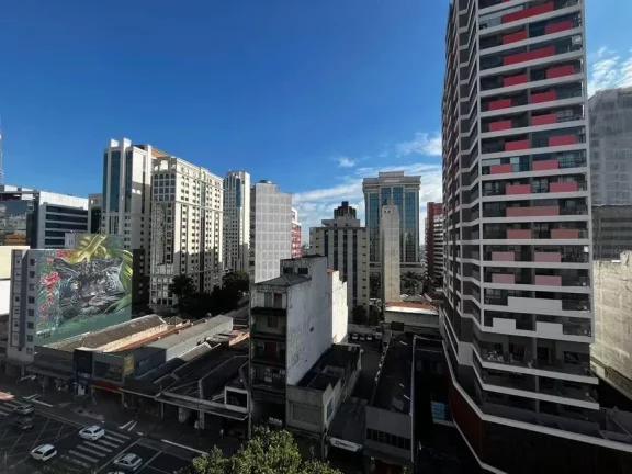 Imagem Apartamento de 03 dormitórios com 120m² em Consolação - São Paulo - SP