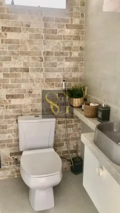 Imagem Casa para Venda em Teresópolis, Fazenda Suiça, 3 dormitórios, 3 suítes, 3 banheiros, 2 vagas