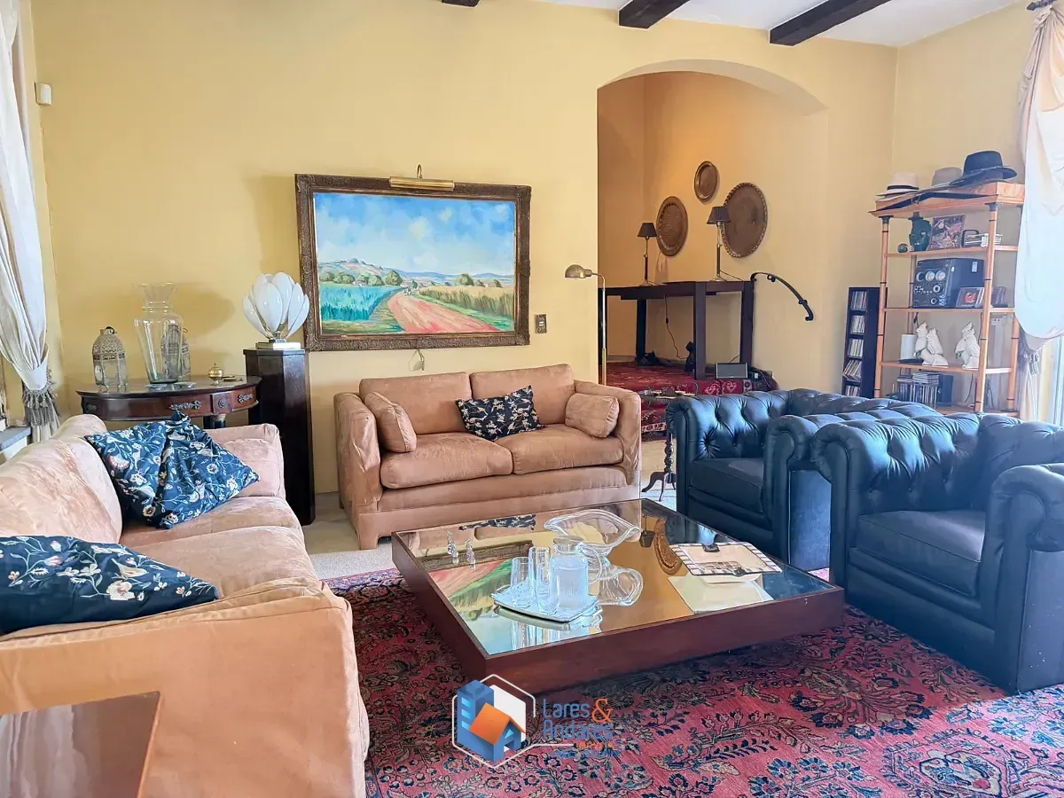 Imagem Casa para venda em Jardim Morumbi com 4 quartos, sendo 2 suítes, 809m²