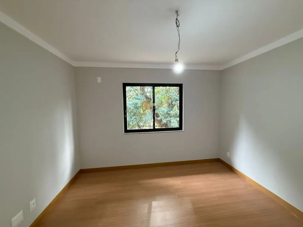 Imagem Casa em Condomínio para Venda em Teresópolis / no bairro Albuquerque