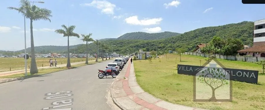 Imagem Casa de alto padrão - 3 suítes e 2 vagas - Rio Tavares - Florianópolis