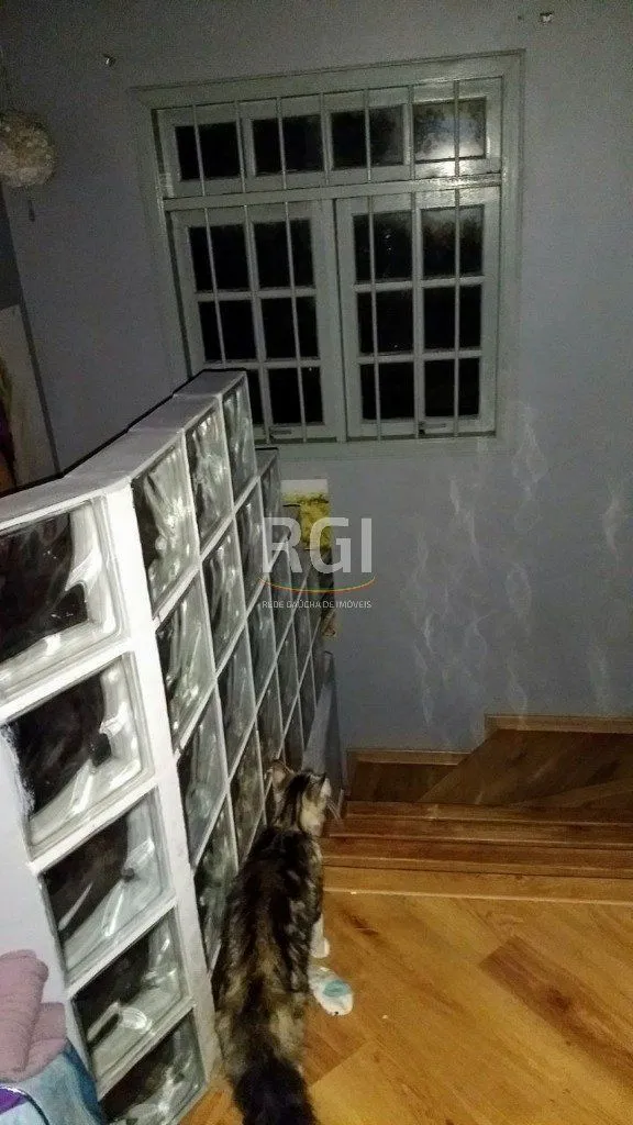 Imagem Casa para Venda - 300m², 2 dormitórios, sendo 1 suites, 3 vagas - Belém Novo
