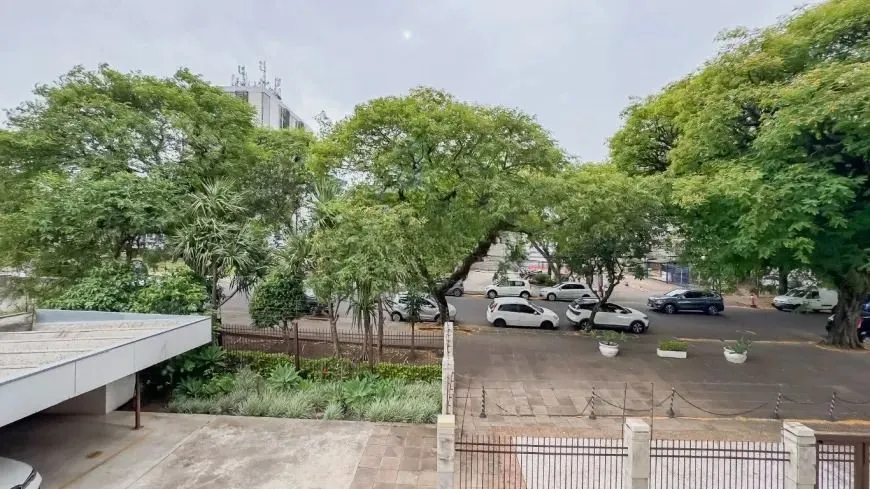 Imagem Apartamento Locado 3 Quartos sacada e churrasquira, Av. Panamericana - Lindoia