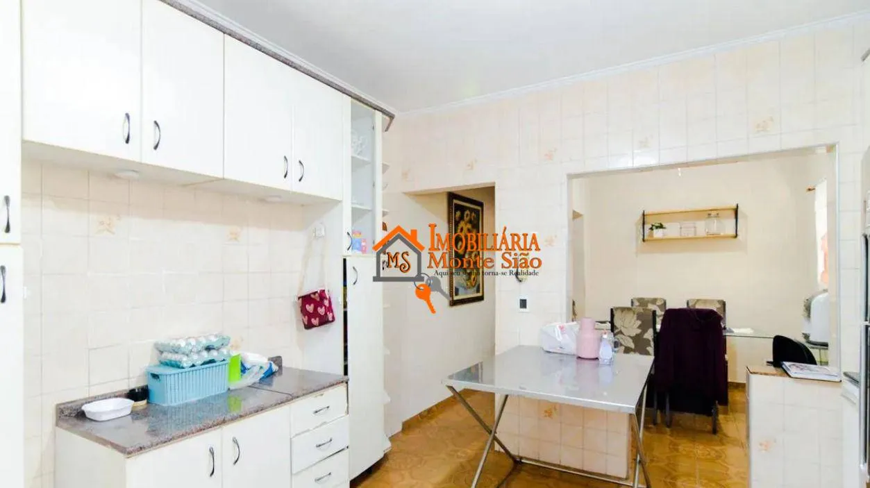 Imagem Sobrado com 3 dormitórios à venda, 170 m² por R$ 795.000,00 - Jardim Cocaia - Guarulhos/SP