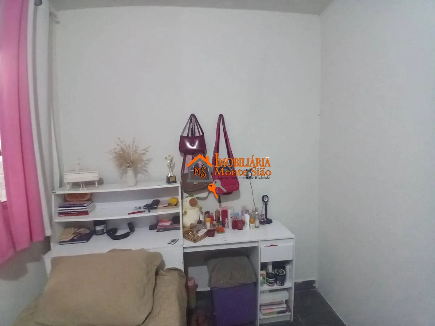 Imagem Casa com 3 dormitórios à venda, 135 m² por R$ 357.000,00 - Cidade Soberana - Guarulhos/SP