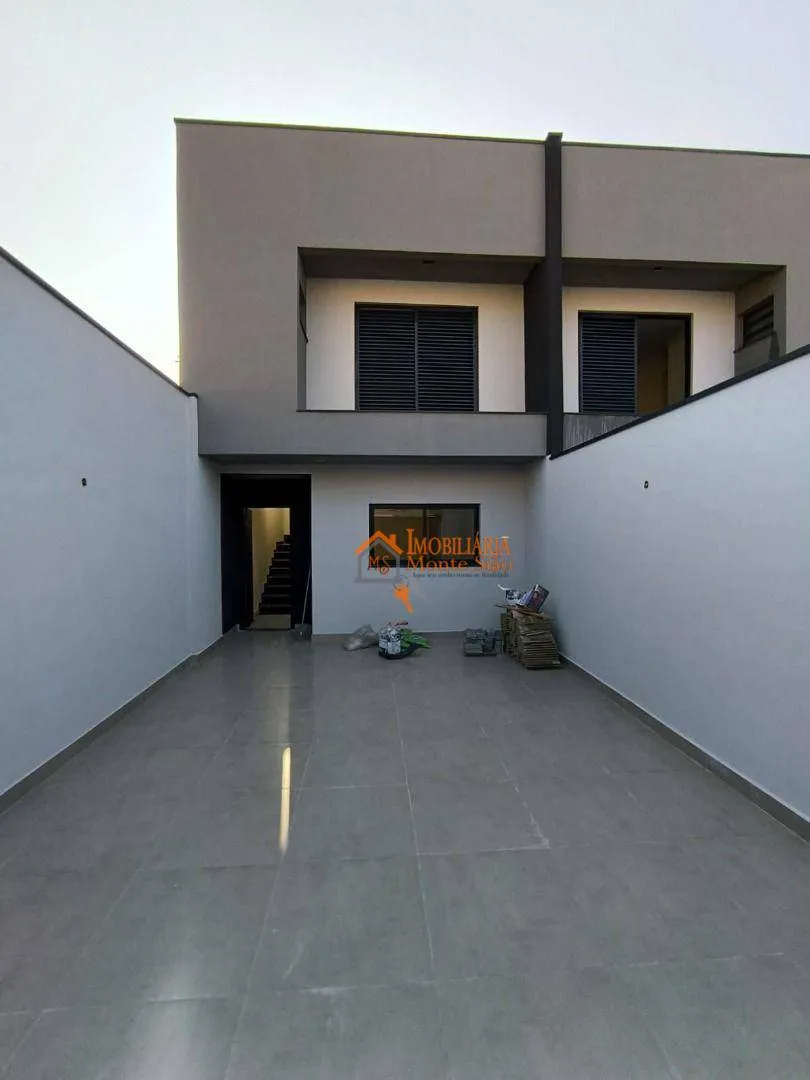 Imagem Sobrado com 3 dormitórios à venda, 135 m² por R$ 1.200.000,00 - Jardim Santa Mena - Guarulhos/SP