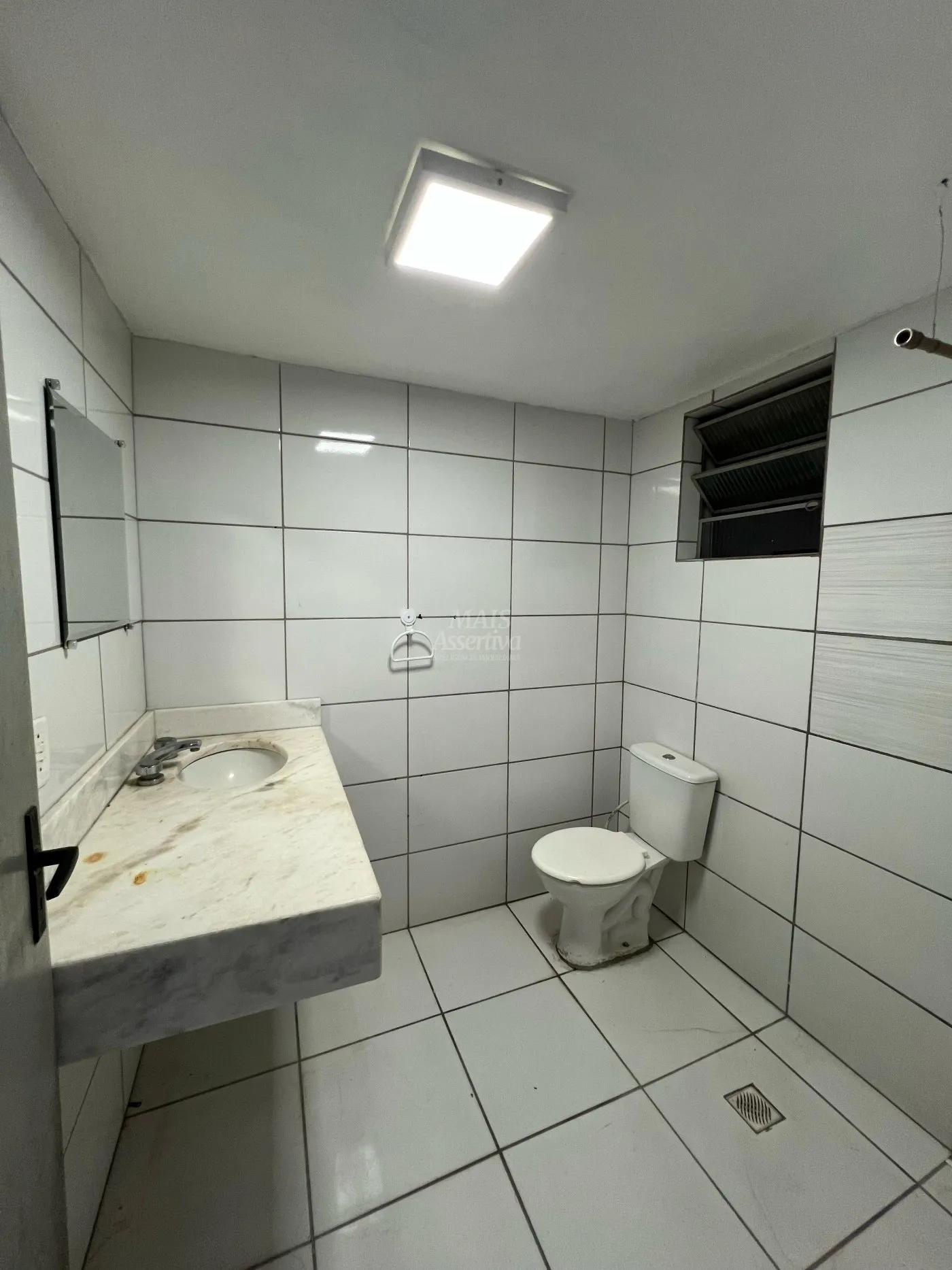 Imagem Excelente Sala Comercial para Locação na Rua Ícaro - Canudos, Novo Hamburgo/RS