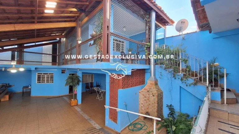 Imagem CASA REGIÃO CENTRAL DE ITATIBA, 4 DORM 6 VAGAS DE GARAGEM