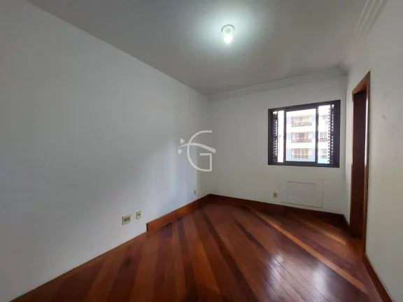 Imagem Excelente oportunidade de apartamento com 2 suítes mais 2 quartos à venda no bairro Atiradores em Joinville.