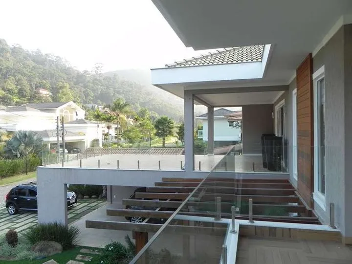 Imagem Casa de Condomínio com 5 Quartos à Venda, 500 m² em Várzea&nbsp; - Teresópolis