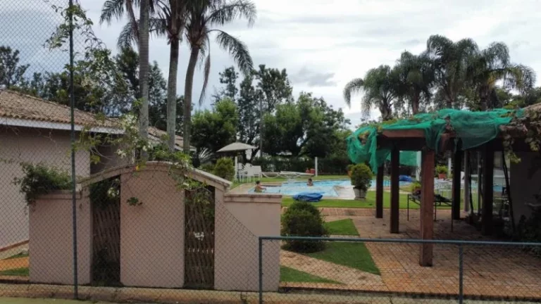 Imagem Casa de Campo à Venda no Condomínio Porta da Concórdia