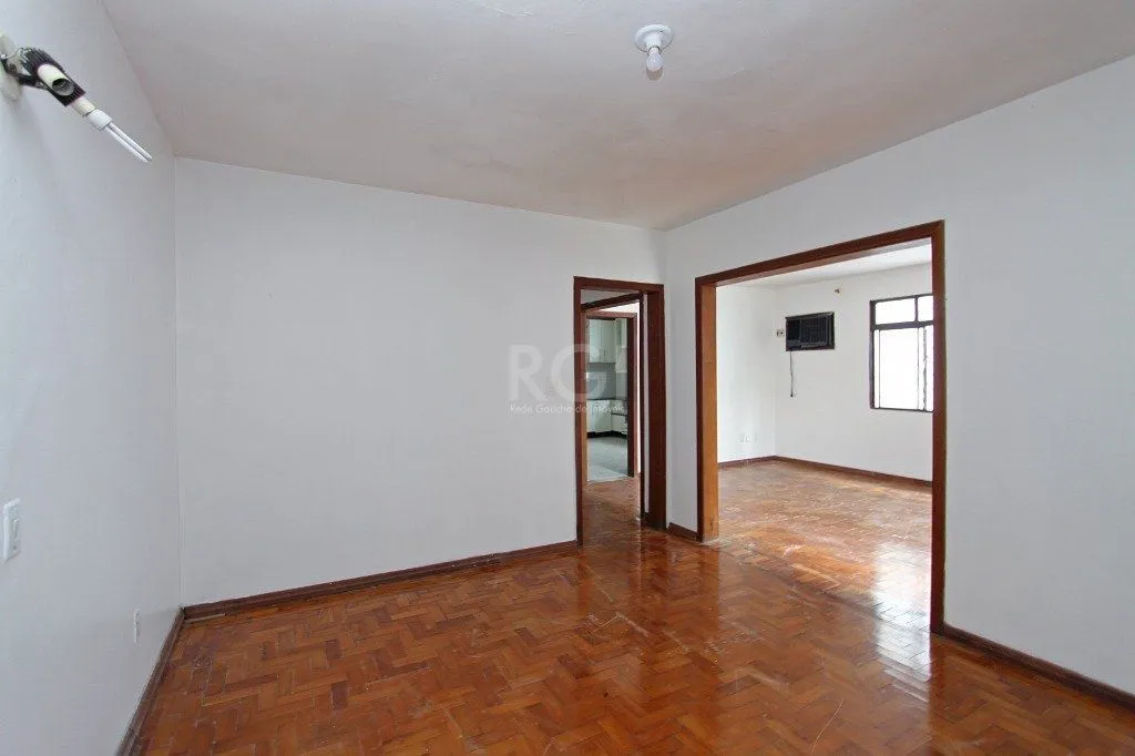 Imagem Casa para Locação/Aluguel - 240m², 4 dormitórios, 6 vagas - Nonoai