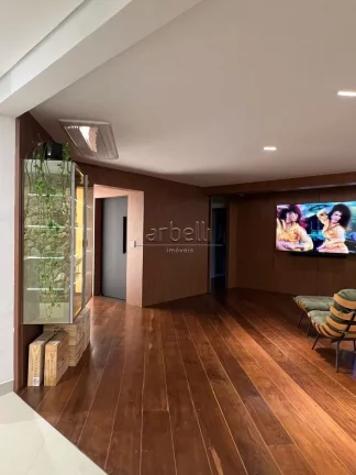 Imagem Apartamento com 190 M² com 3 dormitórios sendo os 3 suítes, 2 banheiros, sala, cozinha, varanda, ...