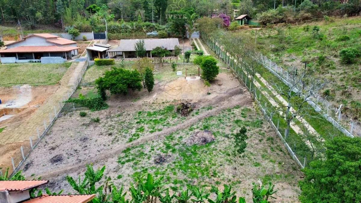 Imagem Linda Chácara à Venda em Pedra Bela/SP - Bairro Córrego Raso