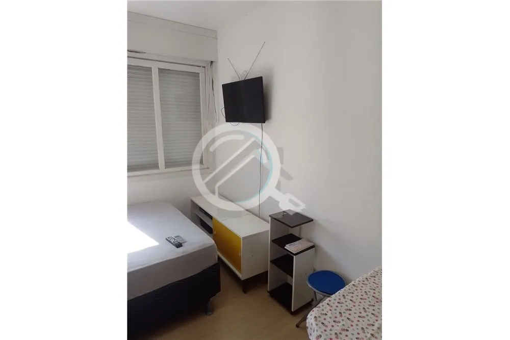 Imagem Apartamento, bem localizado. A 80m da Avenida Bento Gonçalves, e 100m da 3ª Perimetral, nas quais ...